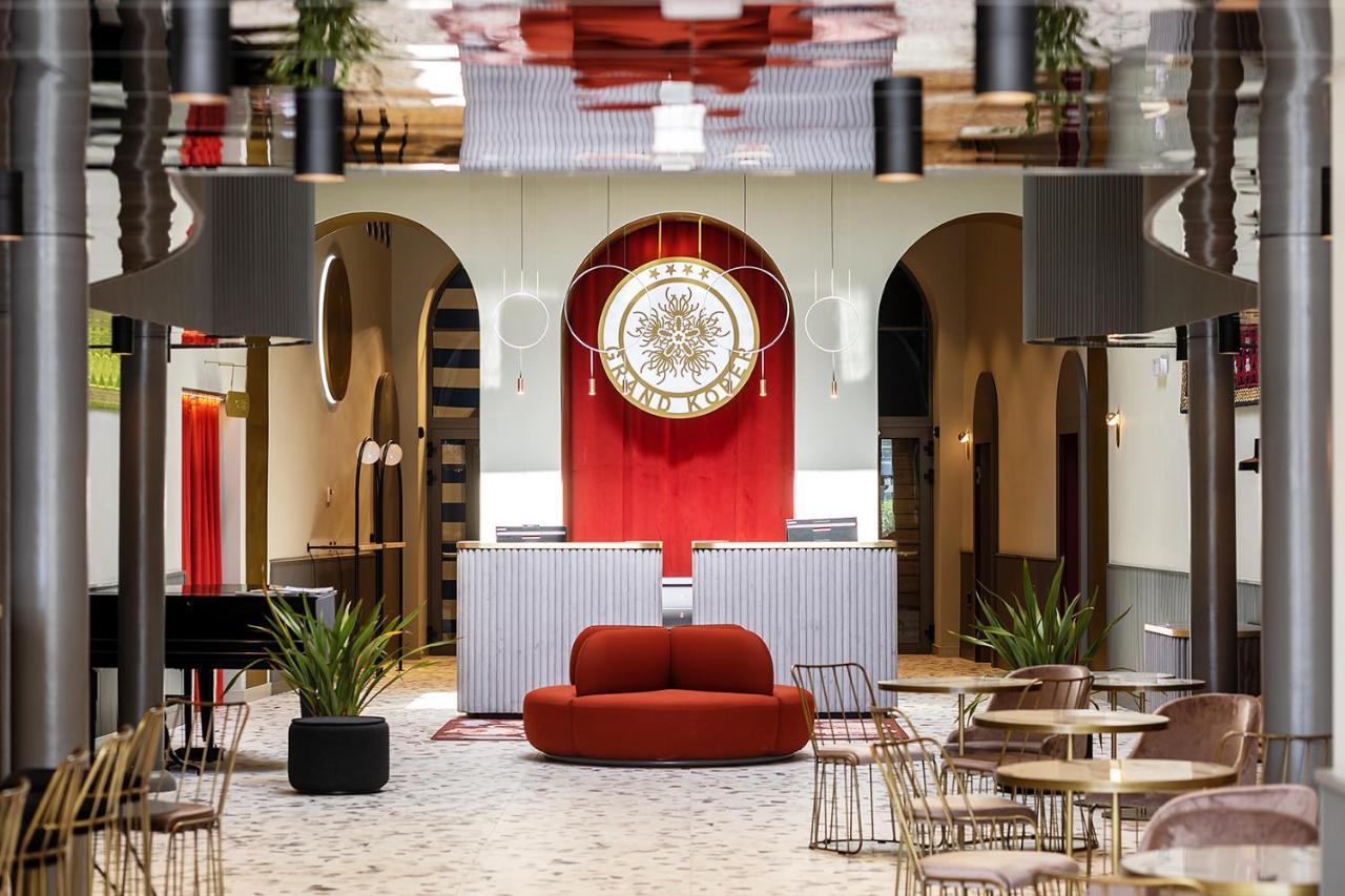 Hotel Grand Koper Luaran gambar