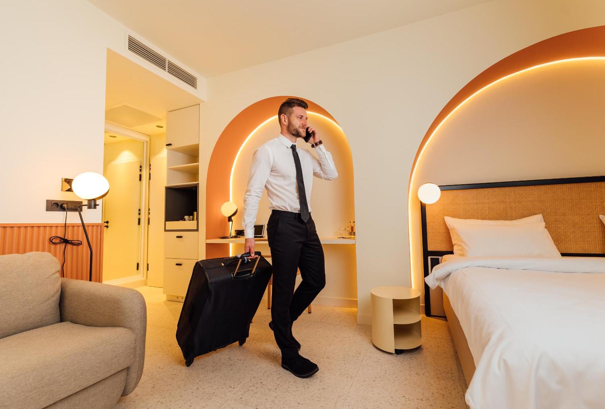 Hotel Grand Koper Luaran gambar